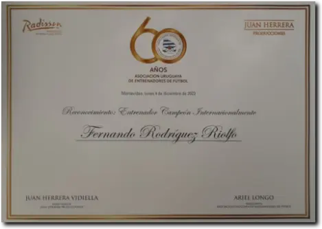 Reconocimiento Entrenador Campeón Internacional